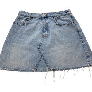 Urban Outfitters BDG Light Wash Frayed Hem Denim A-Line Mini Skirt Size Medium